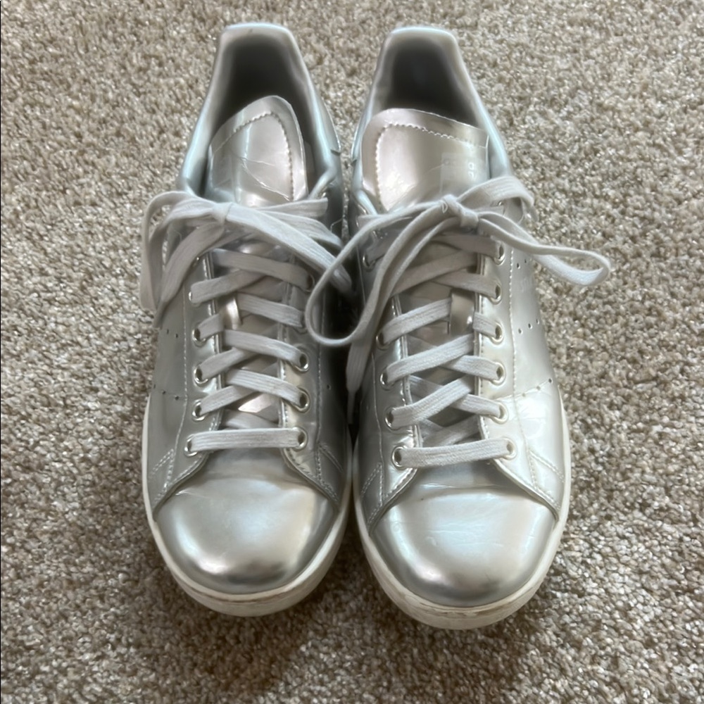 Adidas Stan Smith silver sneaker